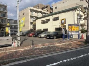 広島市中区千田町三丁目