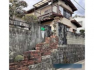 広島市佐伯区三宅五丁目