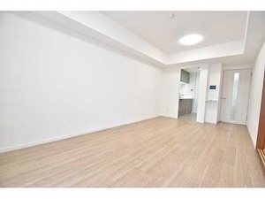 ロイヤルクリスタル東本浦